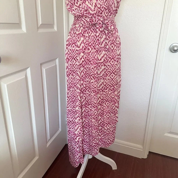 Who What Wear Pink Printed Midi Length Sleeveless Mock Neck Dress - Picture 4 of 16